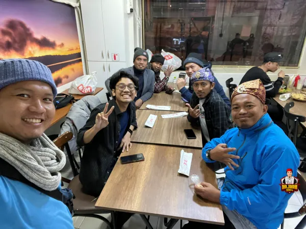 Anjrah Ari Susanto Warteg Nuriye, Makanan Di Turki Enak Asli Indonesia 5